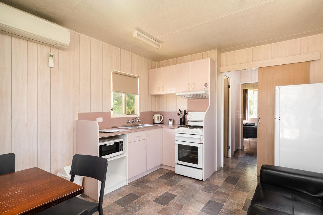 Gundagai Cabins & Tourist Park Eksteriør bilde