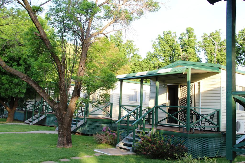 Gundagai Cabins & Tourist Park Eksteriør bilde