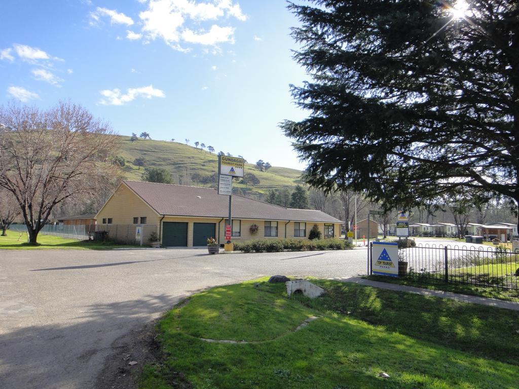 Gundagai Cabins & Tourist Park Eksteriør bilde