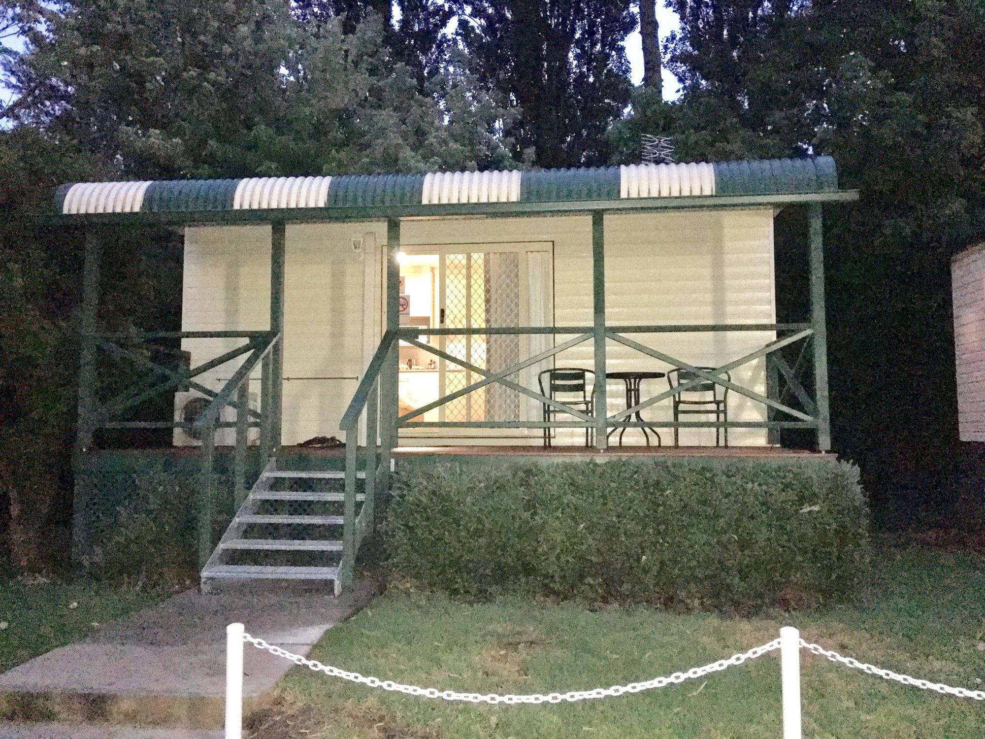 Gundagai Cabins & Tourist Park Eksteriør bilde